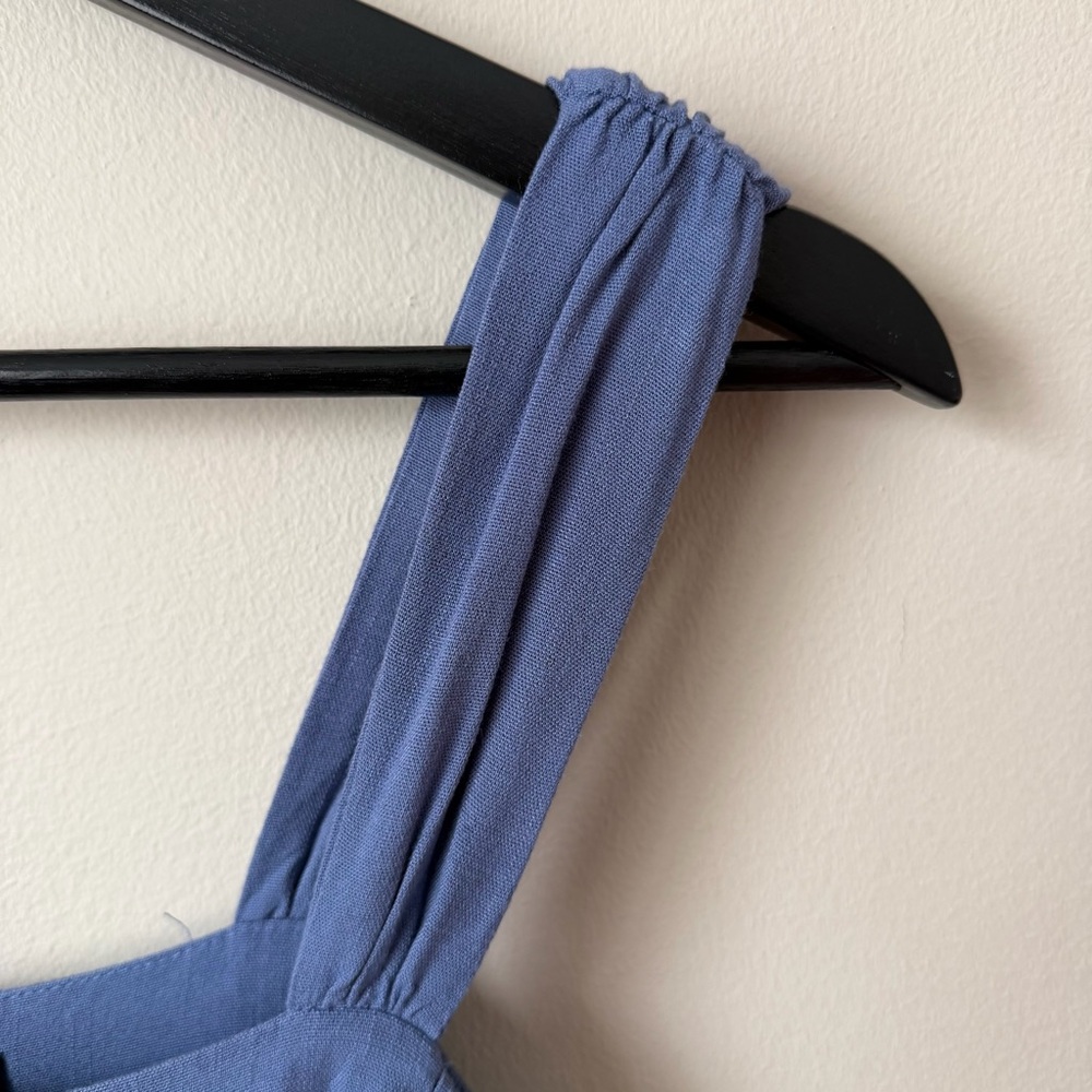 Women's V ery J Blue Sleeveless Wide Leg Square Neck Smocked Jumpsuit Size M - Picture 8 of 16